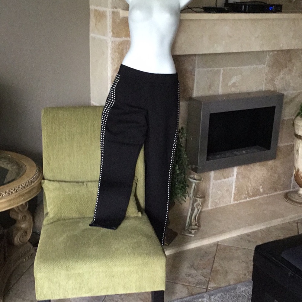 BARIII BLACK PANTS NWT